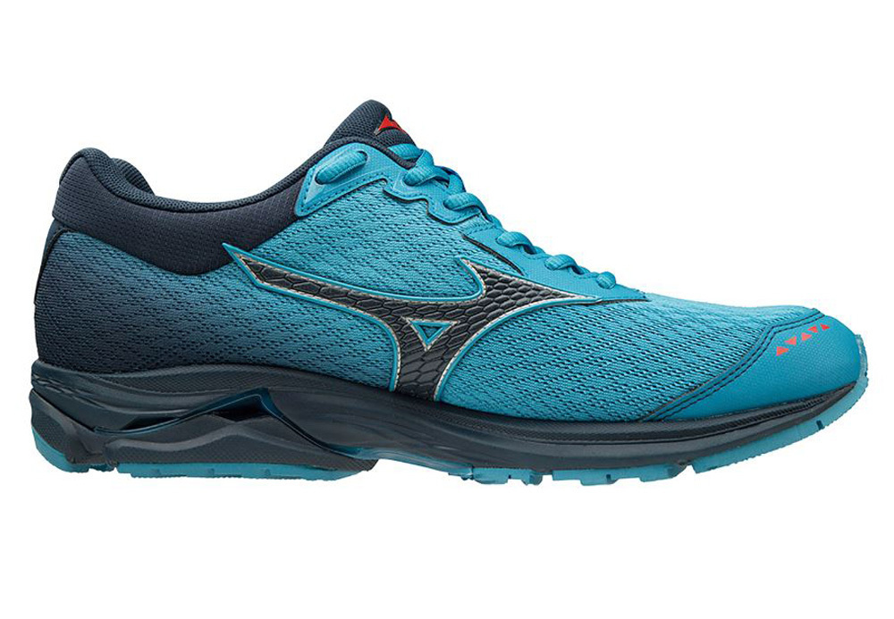 mizuno waterproof running shoes