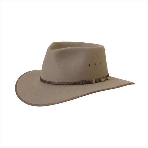 akubra cattleman bran