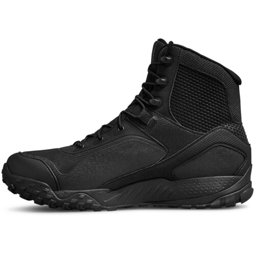 tactical hiking shoes